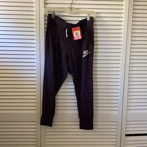 Nike - Purple Joggers